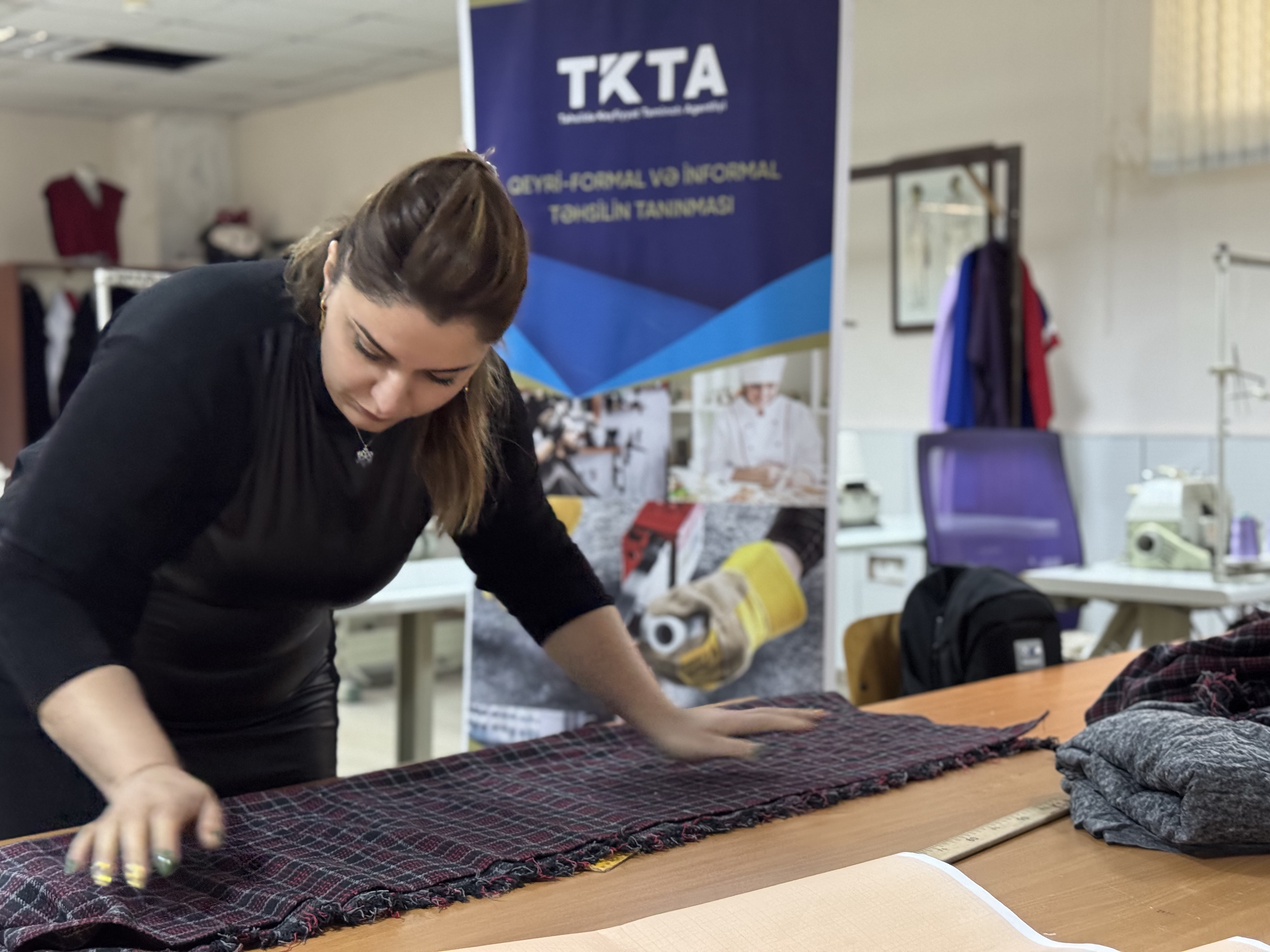 Image alternative text, required